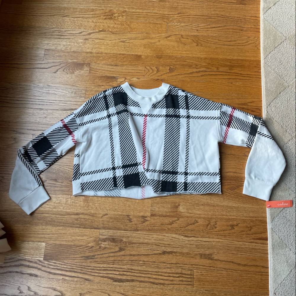 CROPPED LIGHTWEIGHT CREWNECK NEW W TAGS